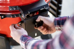 Kamado Joe Holzkohle Kugelgrill Kettle Joe - X-DEAL Inkl. Abdeckhaube 37 Kamado Joe Holzkohle Kugelgrill Kettle Joe - X-DEAL Inkl. Abdeckhaube -Grill Mit Freu Geschaft 22436 kamado joe kettle joe deckelscharn 18 1615991197