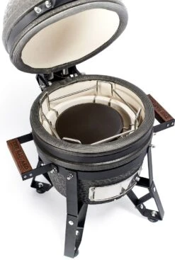 The Bastard Keramikgrill Urban Small - Schwarz Matt - Modell 2023 -Grill Mit Freu Geschaft Bastard Keramikgrill Urban Small Hitzeschild BU206