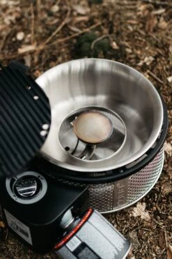 Cobb Grill Premier Gas Deluxe 2.0 - Gasgrill - Kartuschenanschluss - Modell 2023 -Grill Mit Freu Geschaft Cobb Grill Premier Gas Deluxe Campinggrill