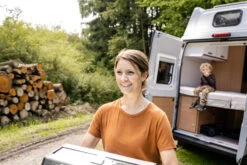 Grillfürst G201E 2-Brenner Gasgrill Portabel V2 - Campinggrill / Balkongrill - X-DEAL Inkl. Untergestell Und Tragetasche -Grill Mit Freu Geschaft Grillfuerst Campinggrill transportabel Wohnmobil