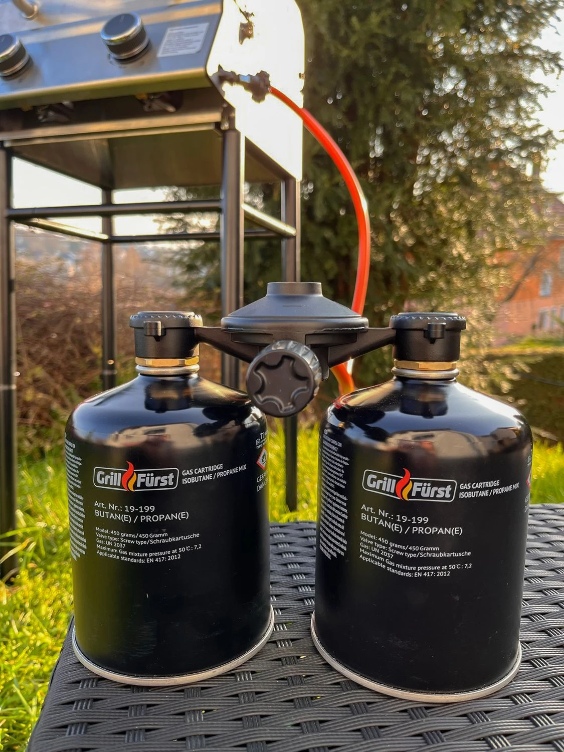 Grillfürst Kombi Kartuschen-Druckregler 50 Mbar - X-DEAL Inkl. 12 Grillfürst Gaskartuschen 8 Grillfürst Kombi Kartuschen-Druckregler 50 Mbar - X-DEAL Inkl. 12 Grillfürst Gaskartuschen – Bild 8