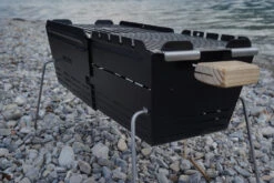 Knister Grill Original - Ausziehbarer Holzkohle Kompaktgrill -Grill Mit Freu Geschaft Knister Grill Beine auf Steinen