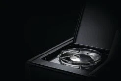 Napoleon Rogue 425 Gasgrill - All Black - Mit Seitenbrenner - Hero Modell 2023 Mit Heckbrenner Inkl. Drehspieß Und Abdeckhaube -Grill Mit Freu Geschaft Napoleon Gasgrill Rogue Seitenkocher