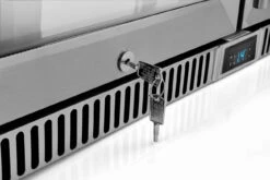 Napoleon Outdoor - Kühlschrank, 210 Liter, 2-türig Mit Doppelverglasung Und LED Beleuchtung - Wasserdicht Nach IP24 -Grill Mit Freu Geschaft Napoleon Outdoor Kueche Kuehlschrank 2 tuerig Schloss