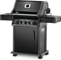Napoleon Rogue 425 Gasgrill - All Black - Mit Seitenbrenner - Hero Modell 2023 Mit Heckbrenner Inkl. Drehspieß Und Abdeckhaube -Grill Mit Freu Geschaft Napoleon Rogue 425 Gasgrill Hero seitlich