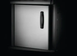 Napoleon Rogue SE 425 Edelstahl Gasgrill Mit Sizzle Zone Und Heckbrenner - Modell 2023 -Grill Mit Freu Geschaft Napoleon Rogue SE425 Unterschrank Tueren Edelstahl