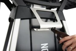 Napoleon TravelQ PRO285 Kompakt Gasgrill Schwarz Mit Untergestell - Modell 2023 11 Napoleon TravelQ PRO285 Kompakt Gasgrill Schwarz Mit Untergestell - Modell 2023 -Grill Mit Freu Geschaft Napoleon TravelQ Pro285 Untergestell Flaschenoeffner