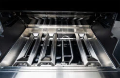 Outdoorchef Dualchef 425 G BZ Gasgrill Mit BLAZING ZONE Infrarotbrenner -Grill Mit Freu Geschaft Outdoorchef Dualchef 425G BZ Detail Twin Brenner 1