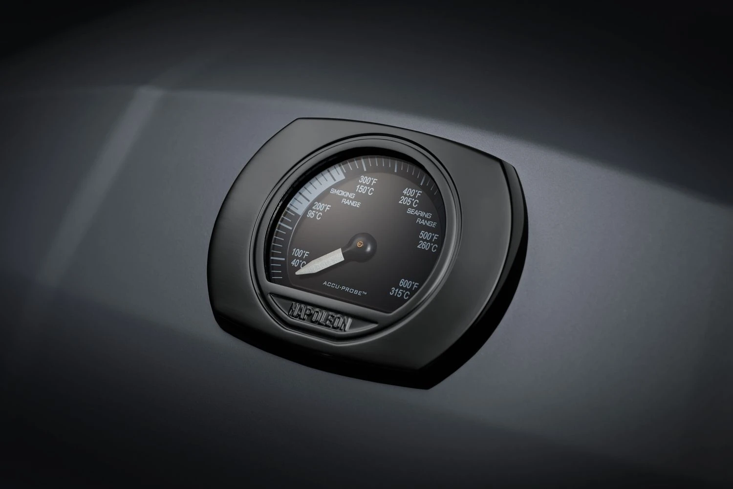 Napoleon Phantom TravelQ PRO285X Kompakt Gasgrill, Mattschwarz - Mit Klappbarem Wagen Inkl. Warmhalterost - Modell 2023 9 Napoleon Phantom TravelQ PRO285X Kompakt Gasgrill, Mattschwarz - Mit Klappbarem Wagen Inkl. Warmhalterost - Modell 2023 – Bild 9