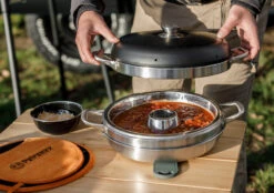 Petromax Camping Backofen -Grill Mit Freu Geschaft Petromax Camping Backofen Lifestyle01