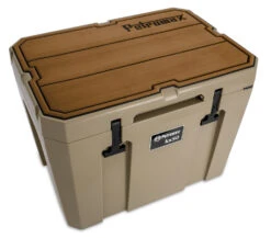 Petromax Kühlbox 50 Liter Sand - Inkl. Sitzkissen, Haft-Unterlage Und Einsatzkorb -Grill Mit Freu Geschaft Petromax kx50 padw l Haft Auflage Kuehlbox kx50 sand braun Linien 5 1625043100