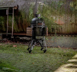 The Bastard Keramikgrill Classic Medium - Complete - Schwarz Glänzend - Modell 2023 24 The Bastard Keramikgrill Classic Medium - Complete - Schwarz Glänzend - Modell 2023 -Grill Mit Freu Geschaft The Bastard Classic Medium Complete Keramikgrill