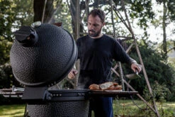The Bastard Keramikgrill Urban XL - Complete - Schwarz Matt - Modell 2023 -Grill Mit Freu Geschaft The Bastard Keramikgrill Urban XL Deckelscharnier