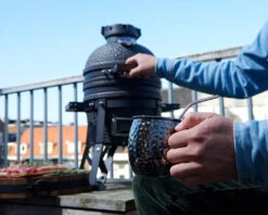 The Bastard Keramikgrill Urban Small - Schwarz Matt - Modell 2023 -Grill Mit Freu Geschaft The Bastard Urban Small Keramikgrill Campinggrill