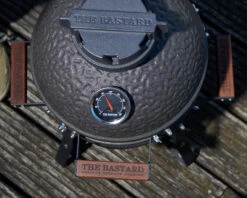 The Bastard Keramikgrill Urban Small - Schwarz Matt - Modell 2023 -Grill Mit Freu Geschaft The Bastard Urban Small Keramikgrill Deckel