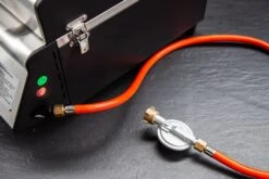 Grillfürst G201E 2-Brenner Gasgrill Portabel V2 - Campinggrill / Balkongrill - X-DEAL Inkl. Untergestell Und Tragetasche -Grill Mit Freu Geschaft grillfuerst g201 gasanschluss