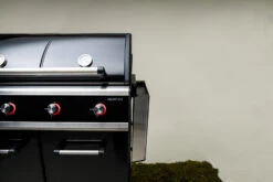 Outdoorchef Dualchef 425 G Gasgrill Mit Seitenkocher -Grill Mit Freu Geschaft outdoorchef dualchef 425 g seitenablage abgeklappt 18 700 16