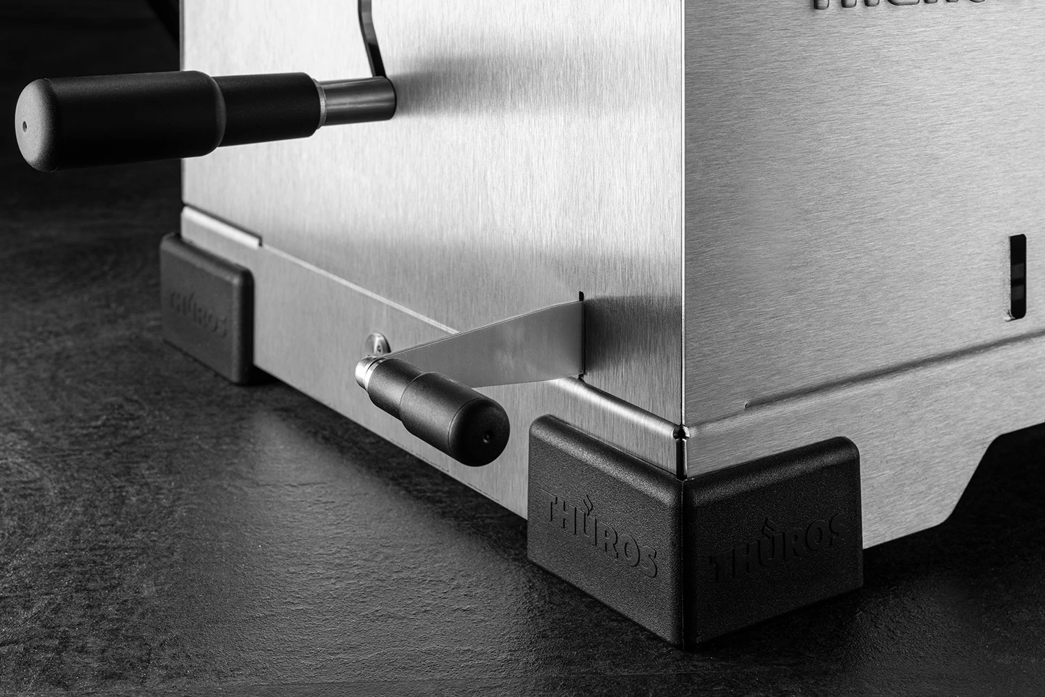 Thüros PRO1 - Modularer Holzkohle Tischgrill Mit Gussrost 4 Thüros PRO1 - Modularer Holzkohle Tischgrill Mit Gussrost – Bild 4